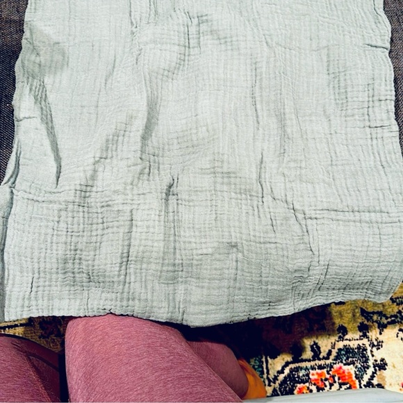 West Elm Soft Textured Duvet & Euro shams + Full/Queen in Ocean - Picture 3 of 3